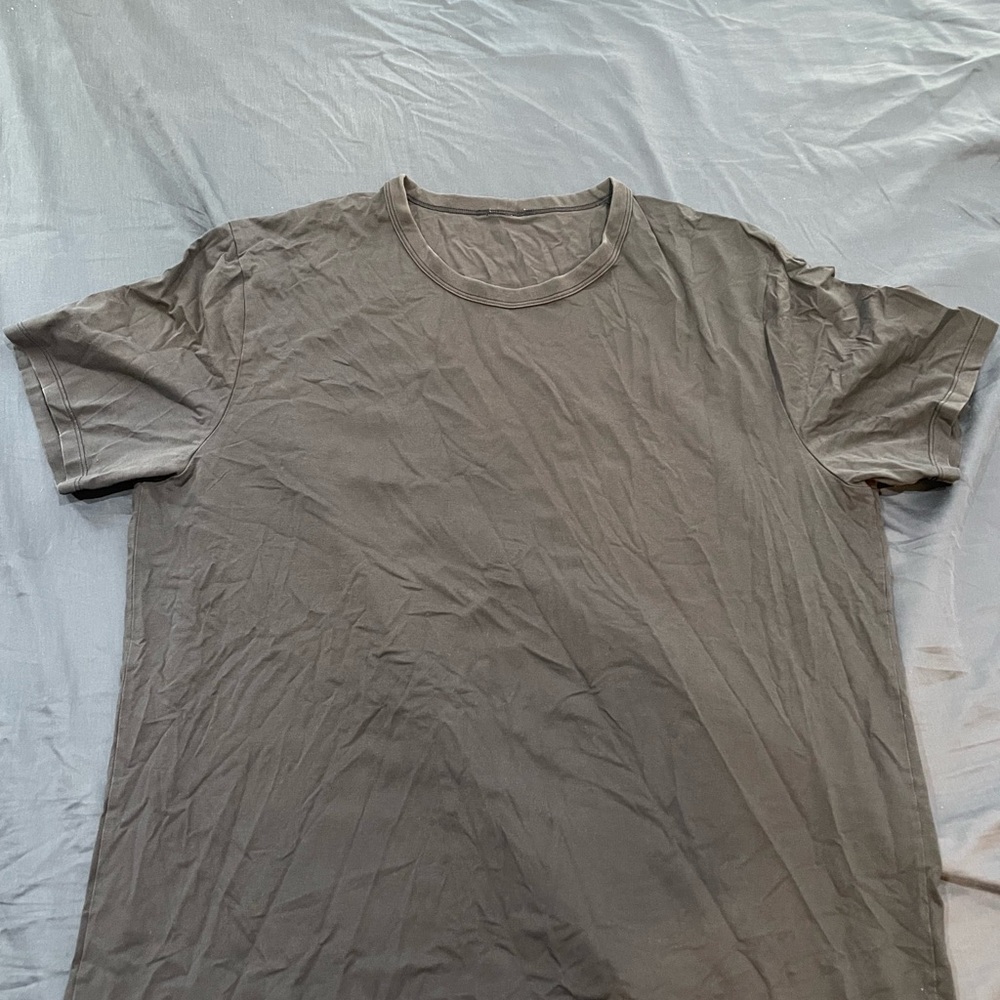lululemon athletica Charcoal Short Sleeve Tee